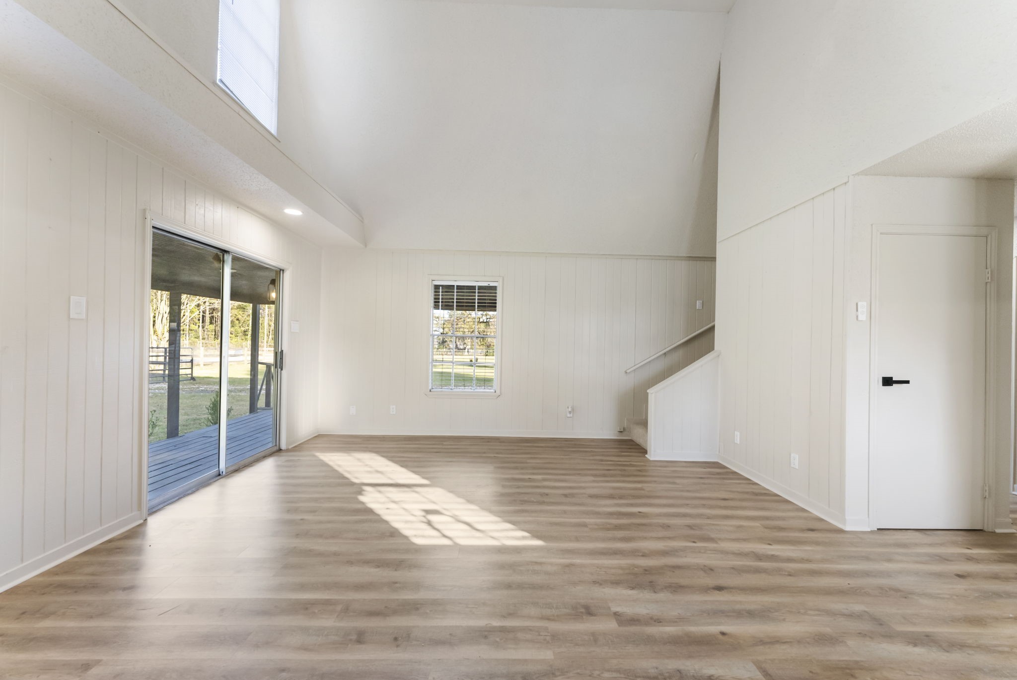 24521 Magnolia Road Hockley, TX 77447 - Photo 31 of 50 a view of empty room with wooden floor and fan