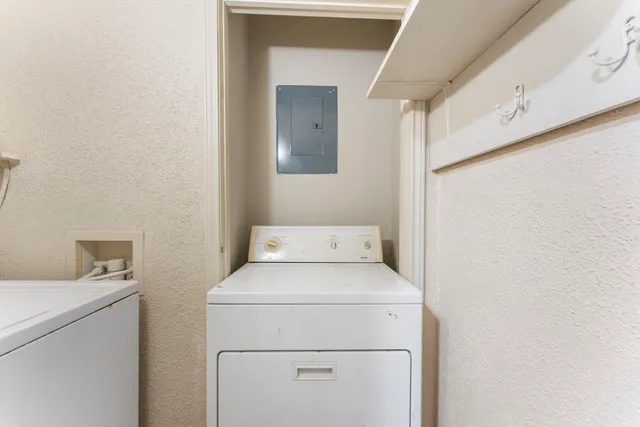 $799,000 | 24521 Magnolia Road, Hockley, TX 77447