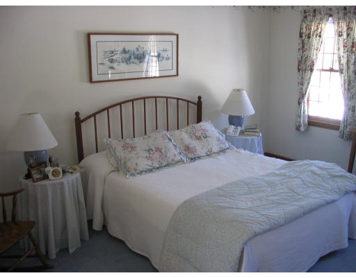 75 Keith Place Bridgewater, MA 02324 - Photo 7 of 10