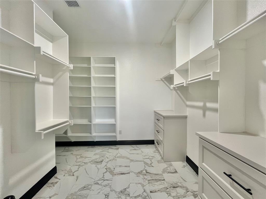 127 Valley Meadows Drive Springtown, TX 76082 - Photo 15 of 32