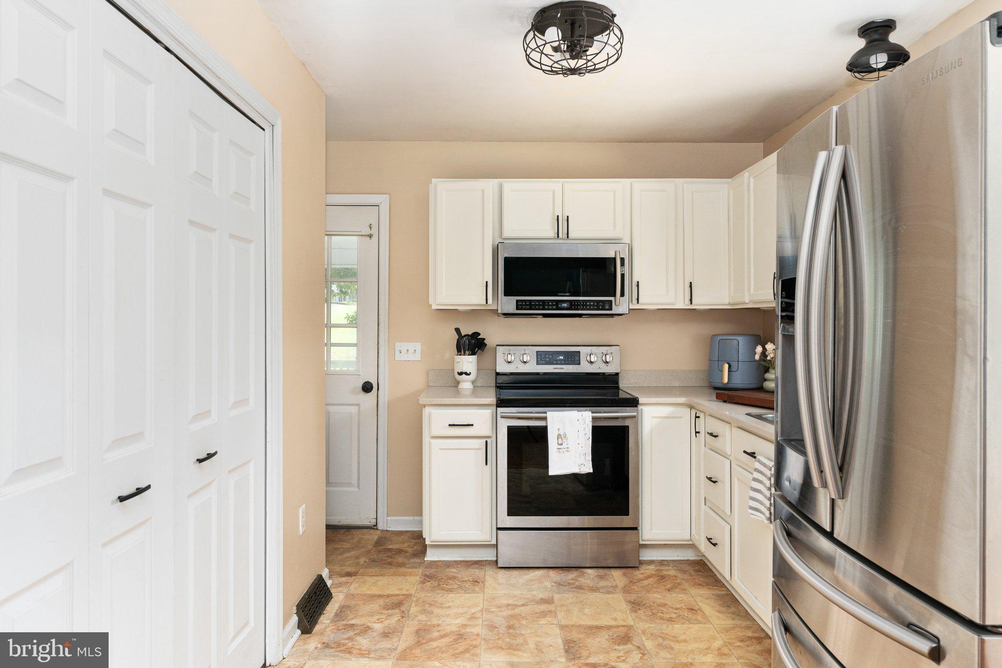14433 Devils Three Jump Road Milford, VA 22514 - Photo 19 of 46 Gallery Image 19