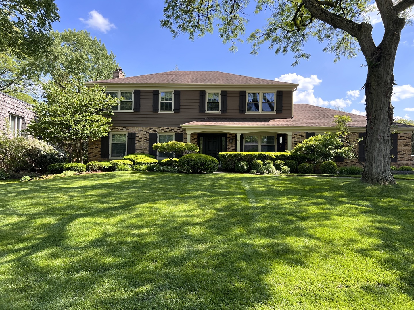 126 Surrey Lane Burr Ridge, IL 60527 - Photo 1 of 1 Gallery Image 1