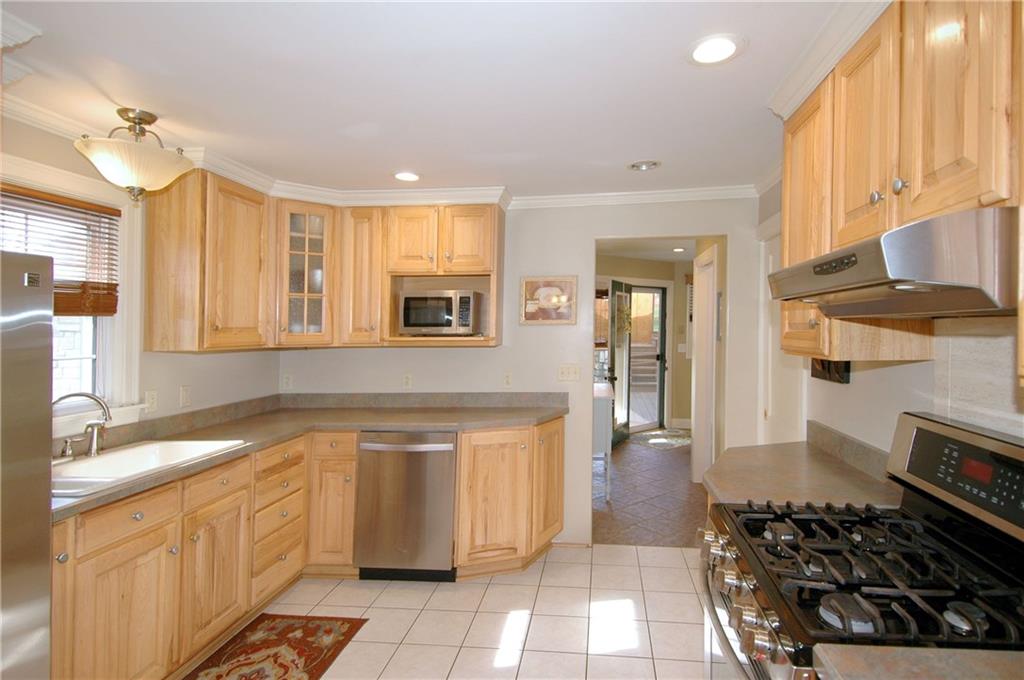 1185 Harvey Run Road Freedom, PA 15042 - Photo 7 of 25