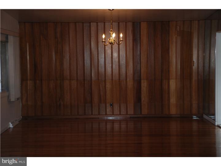 7784 Green Valley Road Wyncote, PA 19095 - Photo 4 of 19 Dining Room
