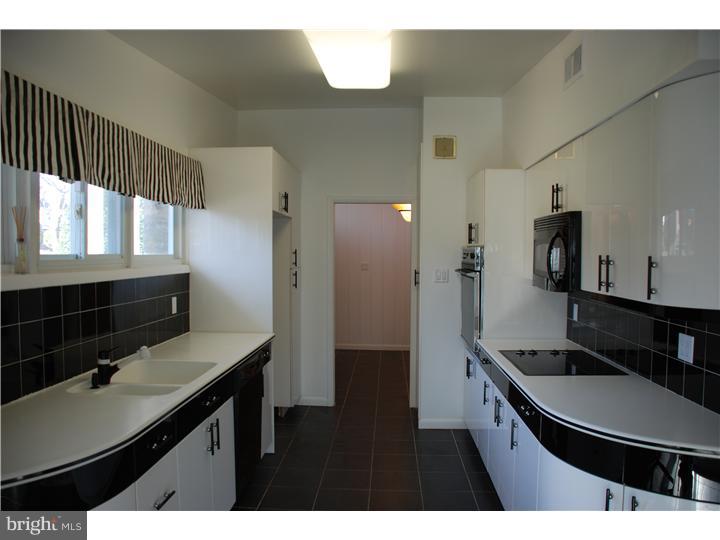 7784 Green Valley Road Wyncote, PA 19095 - Photo 5 of 19 Kitchen