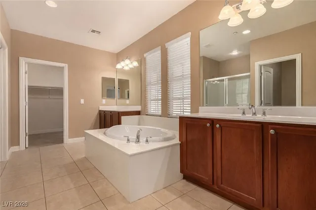 $750,000 | 2012 Canvas Edge Drive, Henderson, NV 89044