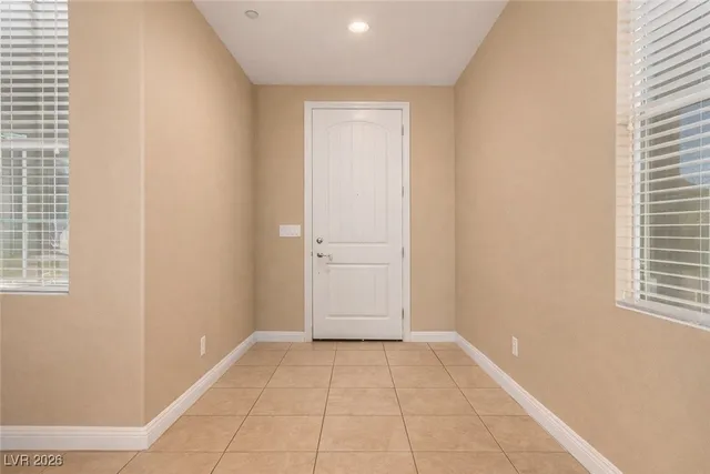 $750,000 | 2012 Canvas Edge Drive, Henderson, NV 89044