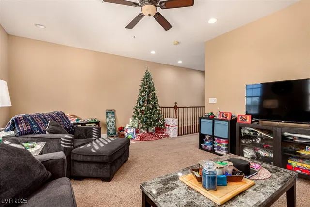 $750,000 | 2012 Canvas Edge Drive, Henderson, NV 89044