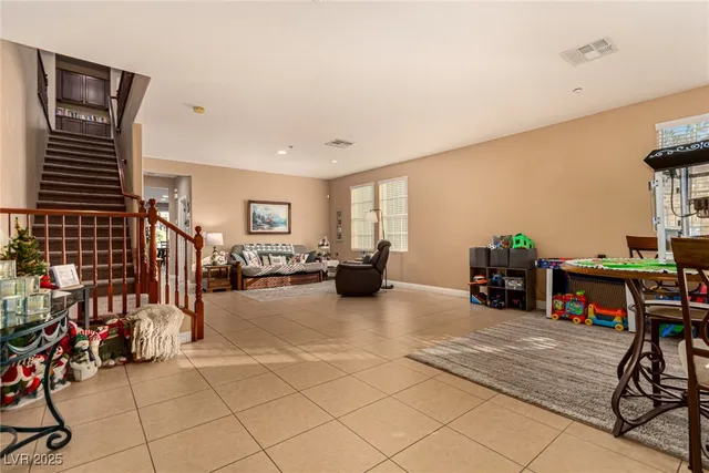 $750,000 | 2012 Canvas Edge Drive, Henderson, NV 89044