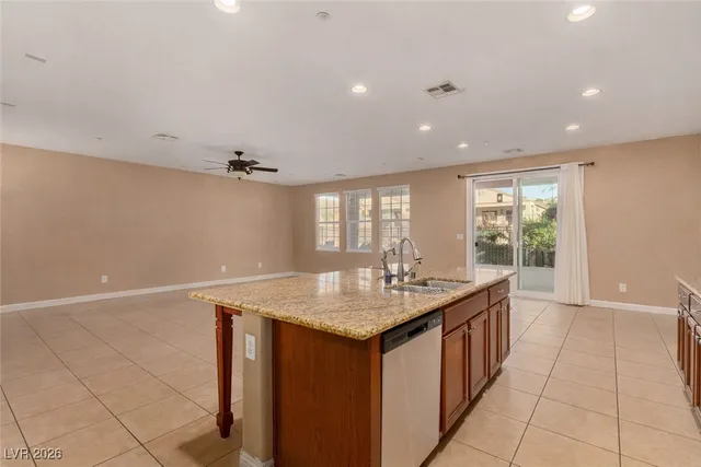 $750,000 | 2012 Canvas Edge Drive, Henderson, NV 89044