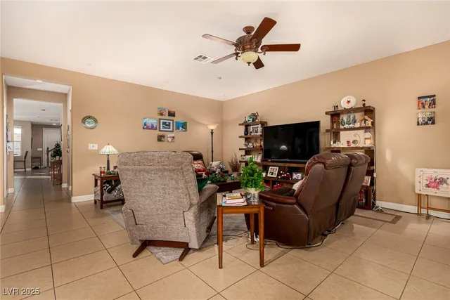 $750,000 | 2012 Canvas Edge Drive, Henderson, NV 89044