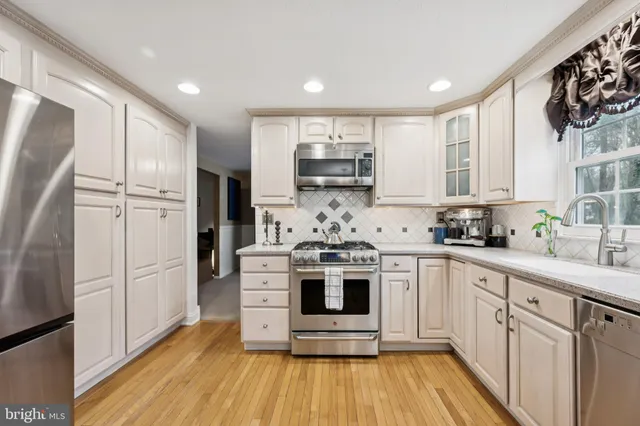 $520,000 | 13 Lady Diana Circle, Marlton, NJ 08053