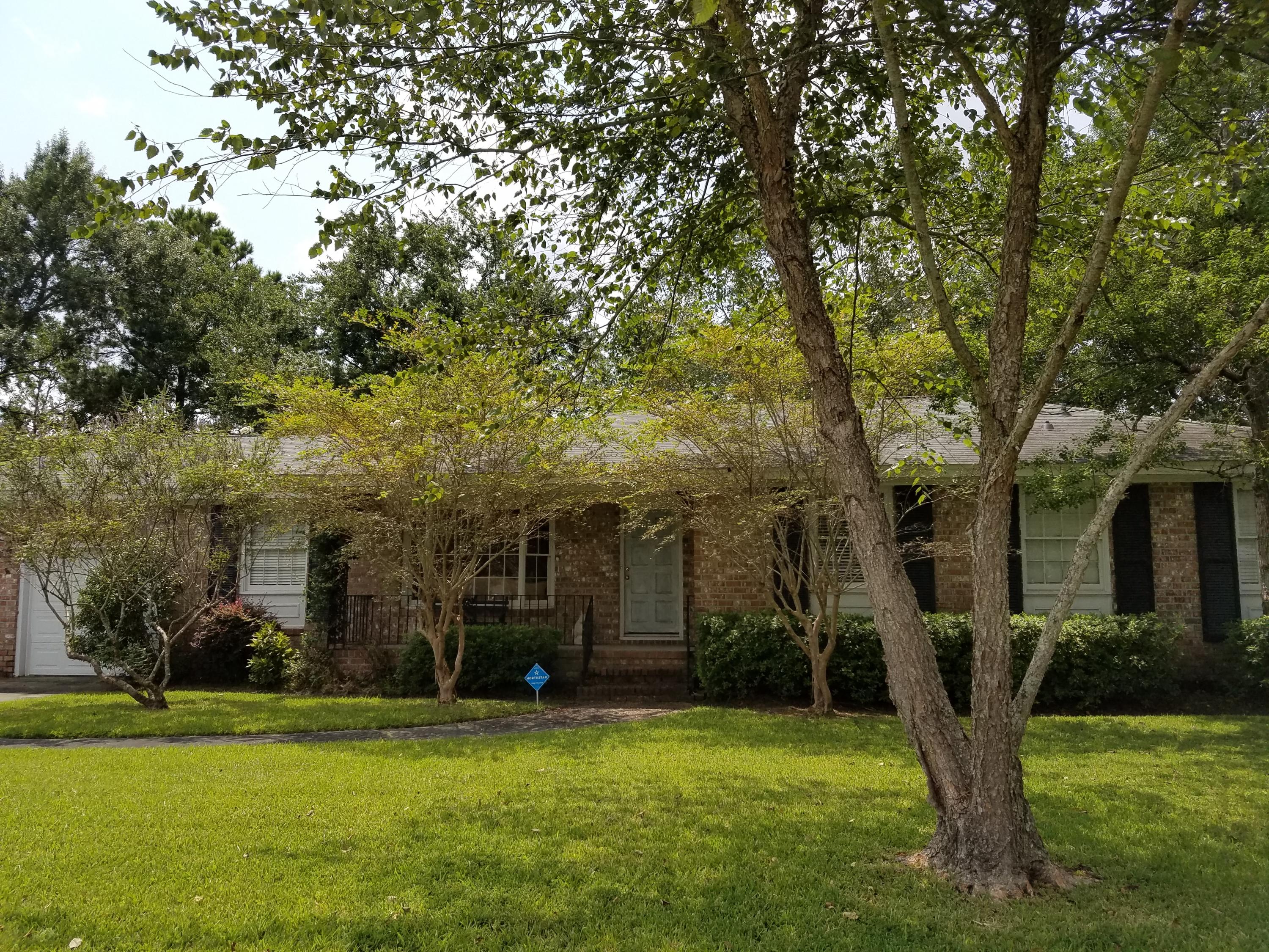9 Lampton Road Charleston, SC 29407 - Photo 1 of 1 Lampton