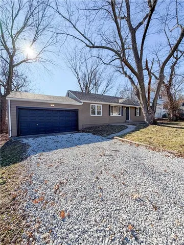 $230,000 | 4823 Northeast 46th Street, Kansas City, MO 64117