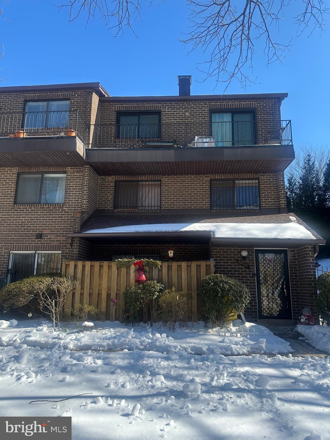 3422 Summit Court Northeast Washington, DC 20018 - Photo 2 of 6