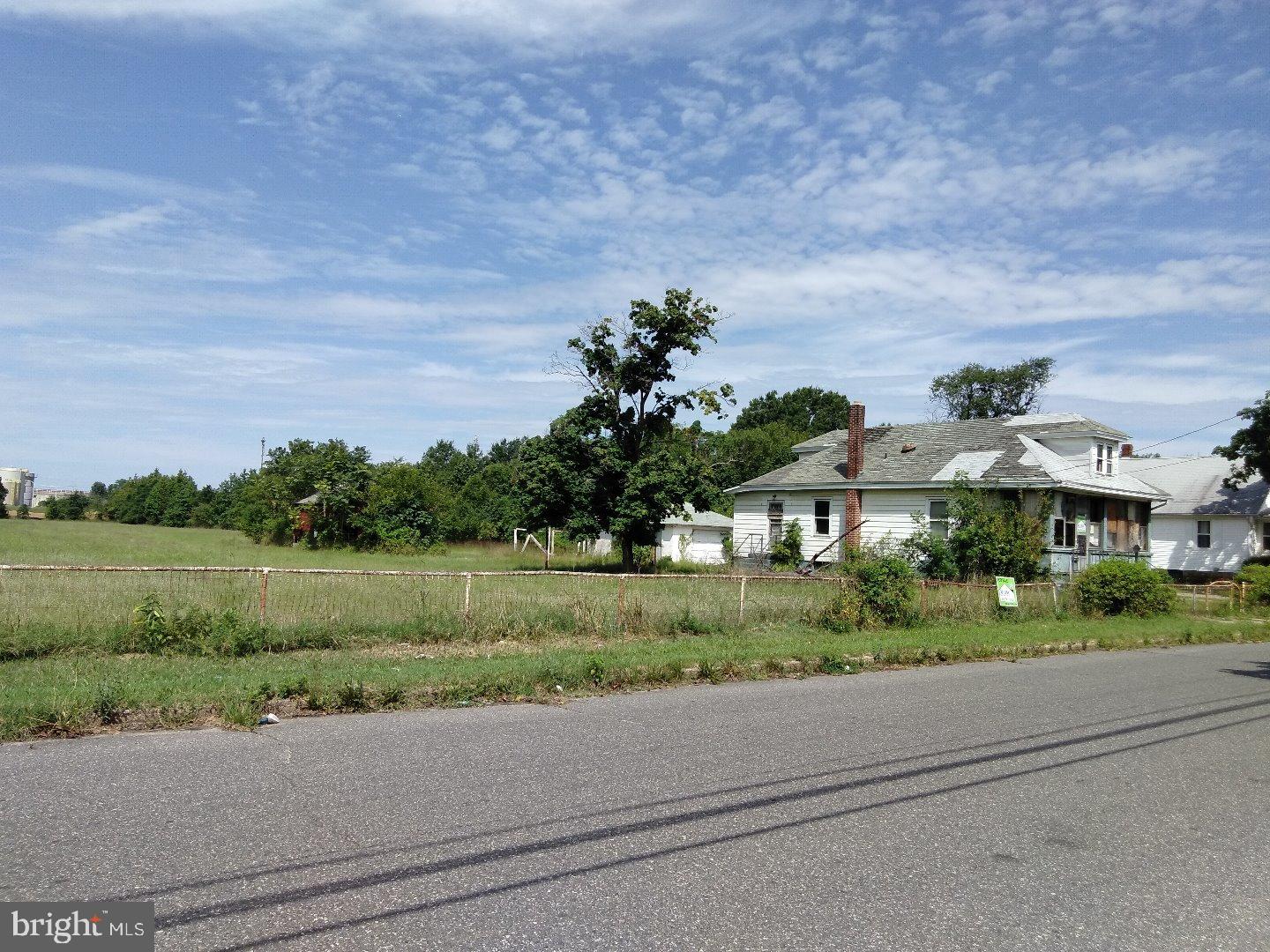 1028 Penn Line Road Paulsboro, NJ 08066 - Photo 2 of 7 View