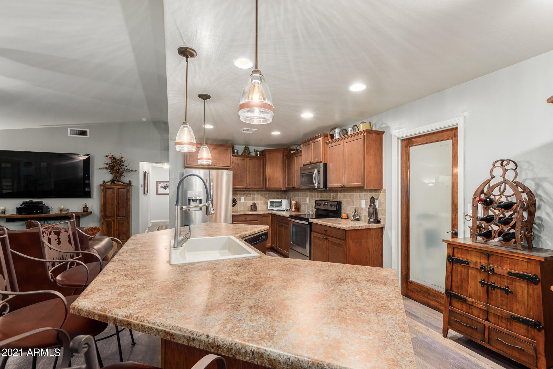 2045 North Cortez Road Apache Junction, AZ 85119 - Photo 14 of 55 17 - Cortez