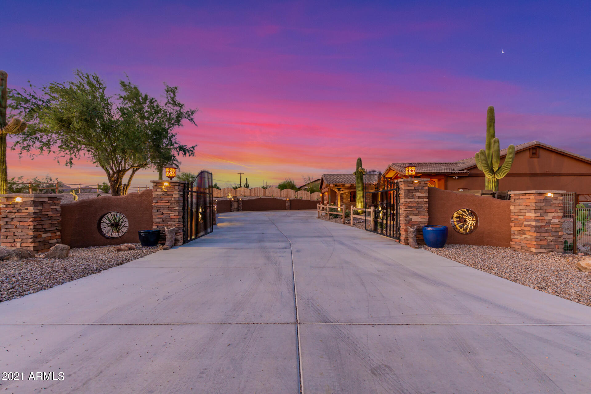 2045 North Cortez Road Apache Junction, AZ 85119 - Photo 34 of 55 37 - Cortez