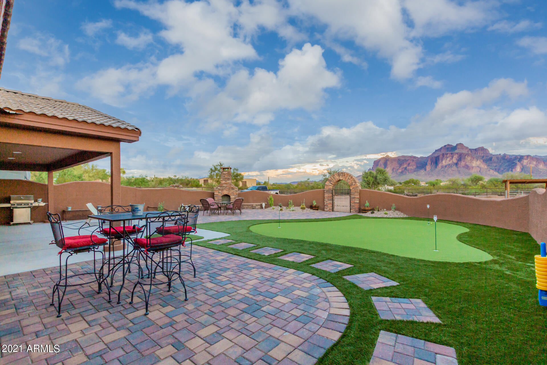 2045 North Cortez Road Apache Junction, AZ 85119 - Photo 36 of 55 39 - Cortez