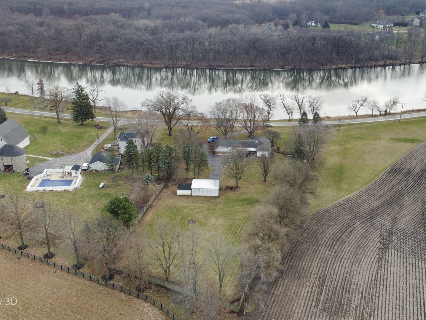 1084 South Sandbar Road Kankakee, IL 60901 - Photo 4 of 25 Gallery Image 4