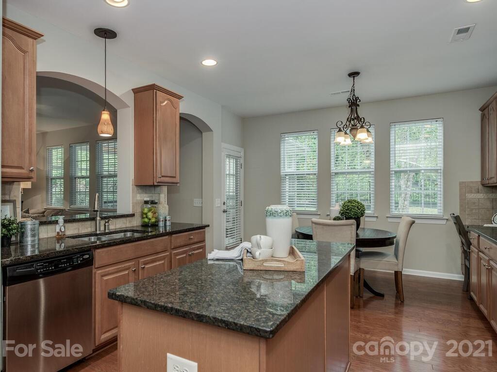 1416 Ridgehaven Road Waxhaw, NC 28173 - Photo 8 of 31 Gallery Image 8