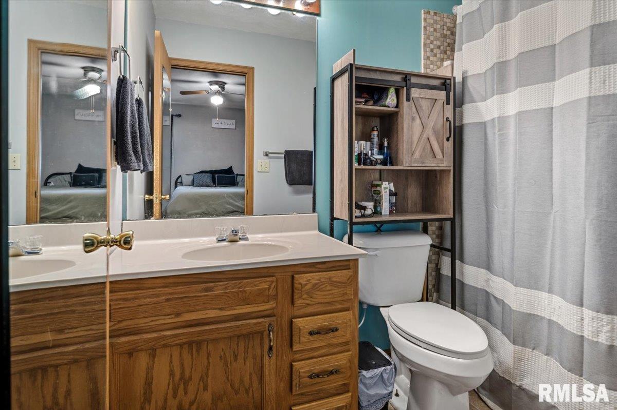 2905 Sutherland Road Springfield, IL 62702 - Photo 14 of 22