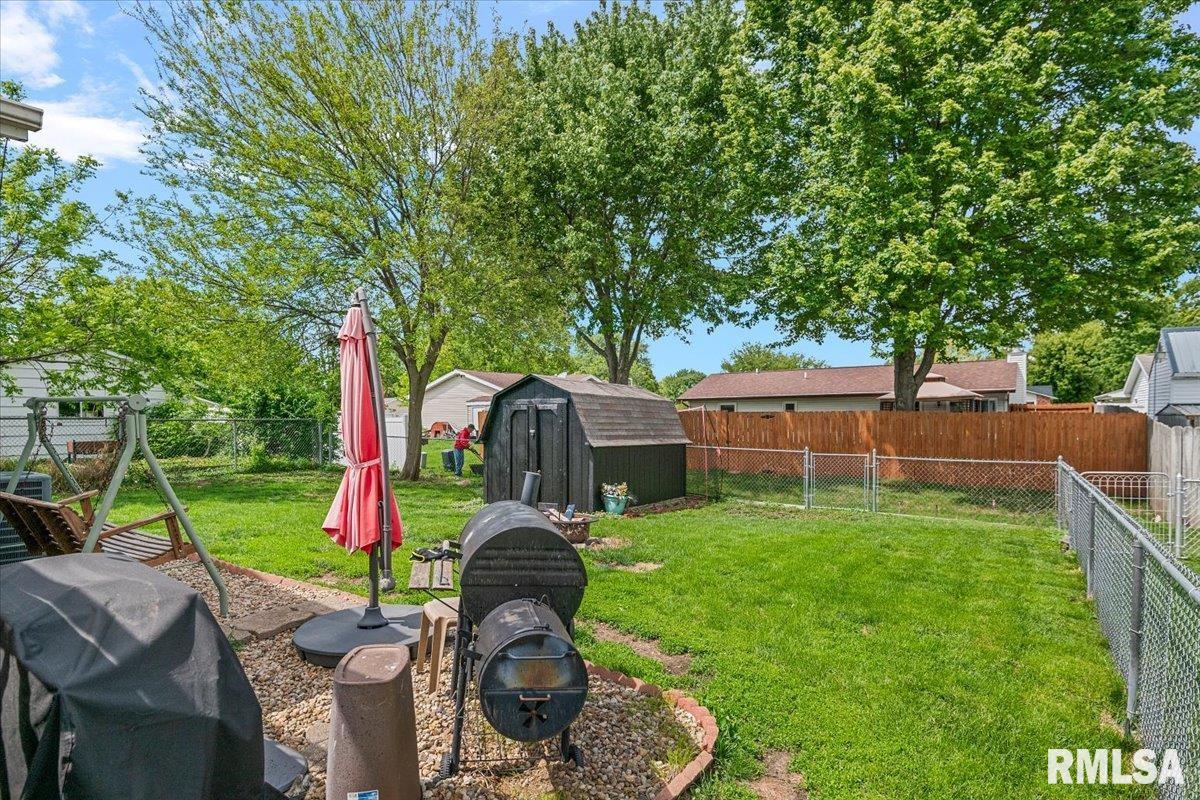 2905 Sutherland Road Springfield, IL 62702 - Photo 20 of 22