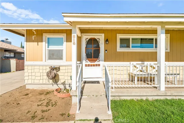 $699,000 | 816 West G Street, Ontario, CA 91762