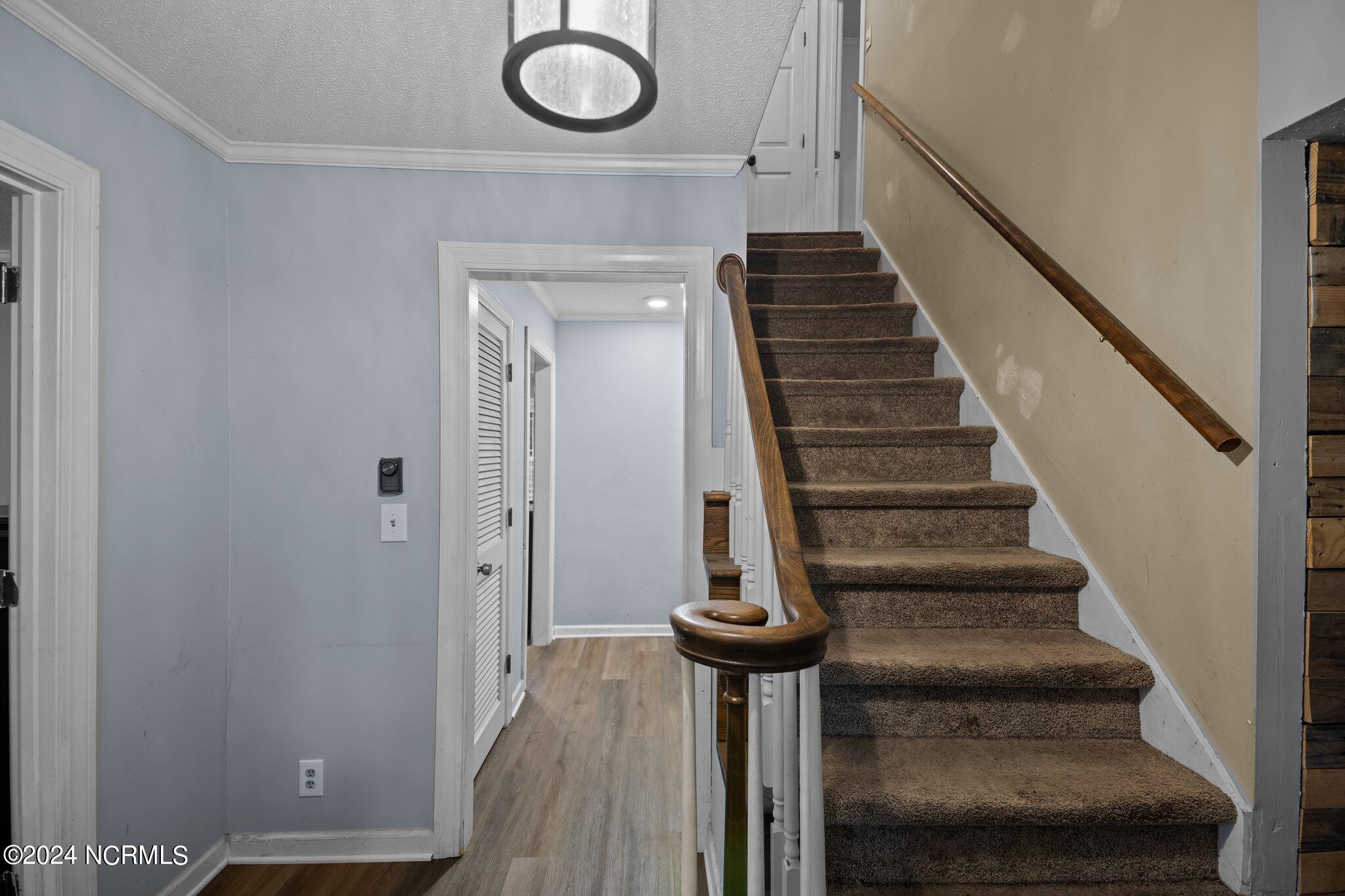 2302 Falling Creek Road Kinston, NC 28504 - Photo 16 of 49 Foyer Entrance