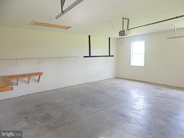 710 Host Road Womelsdorf, PA 19567 - Photo 16 of 24 Garage