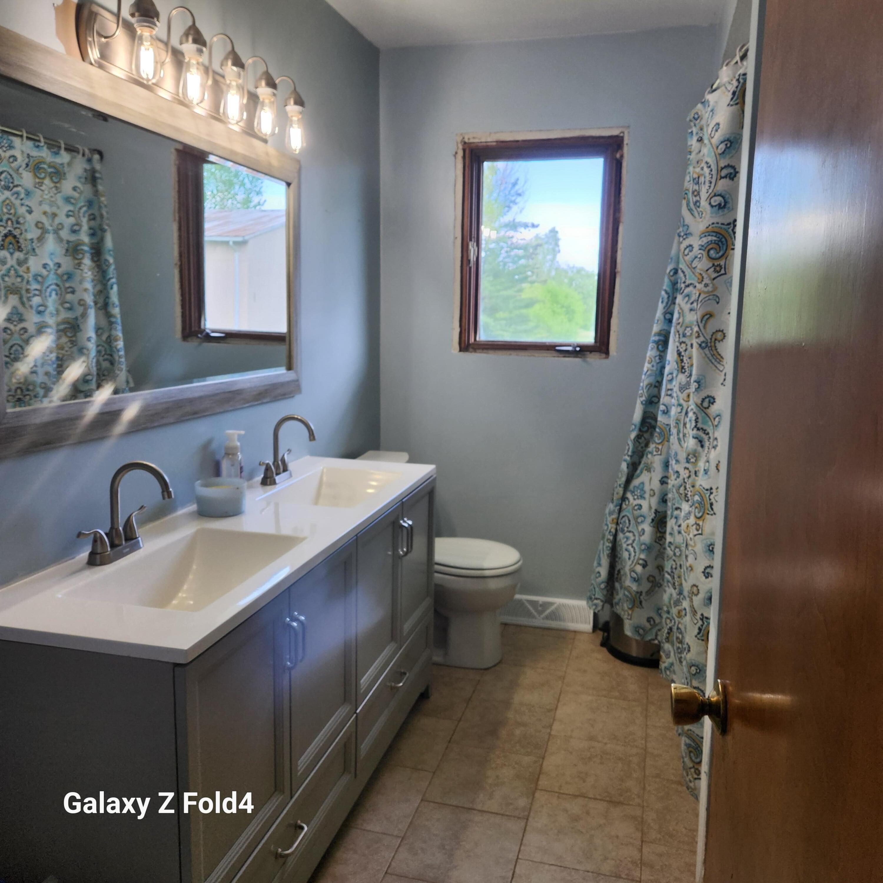 22900 Armada Center Road Armada, MI 48005 - Photo 8 of 27 full bath