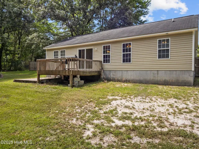 $254,900 | 404 Silo Court, Hubert, NC 28539