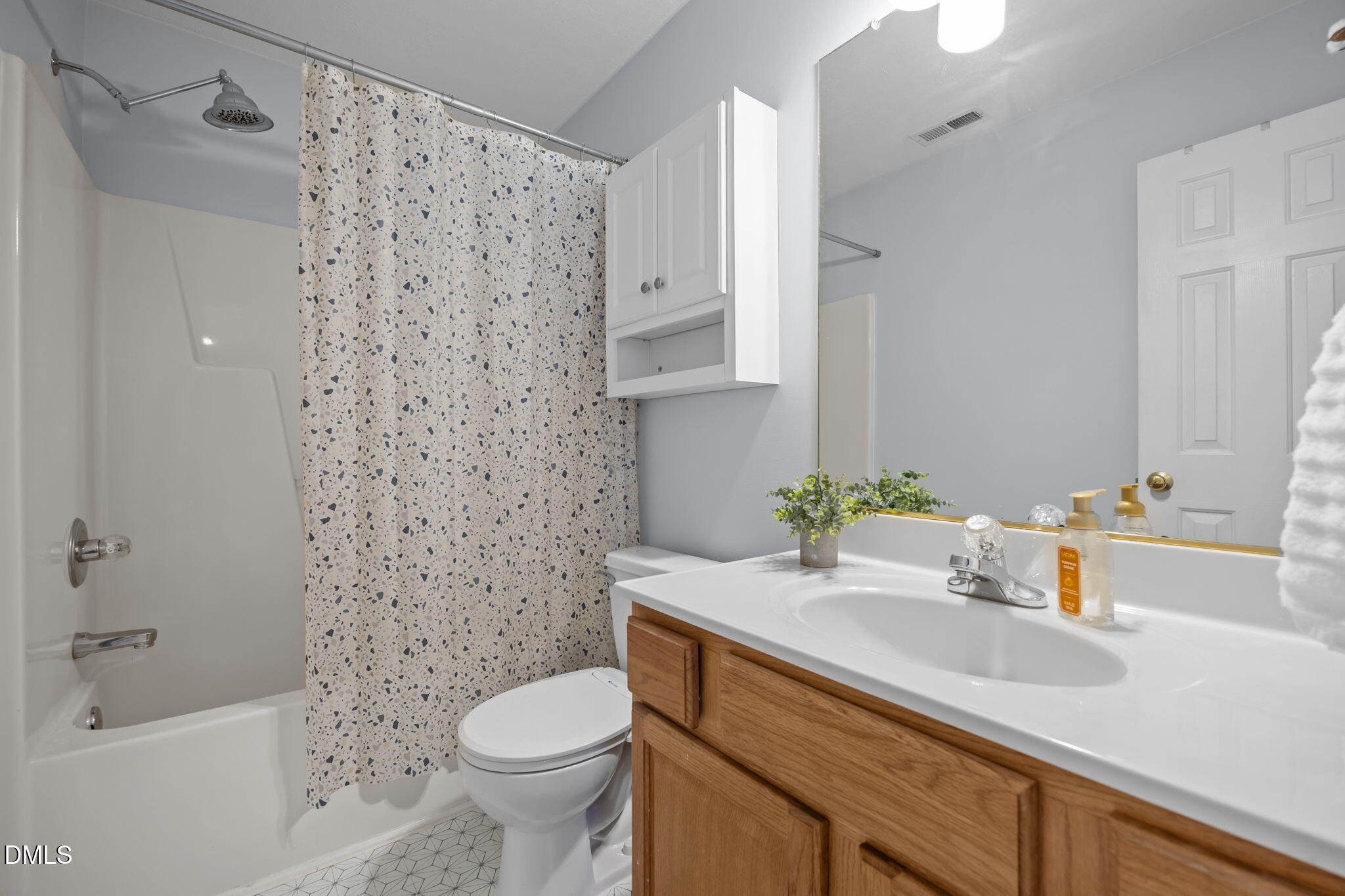 10817 Farmville Road Raleigh, NC 27614 - Photo 16 of 27 Primary Suite