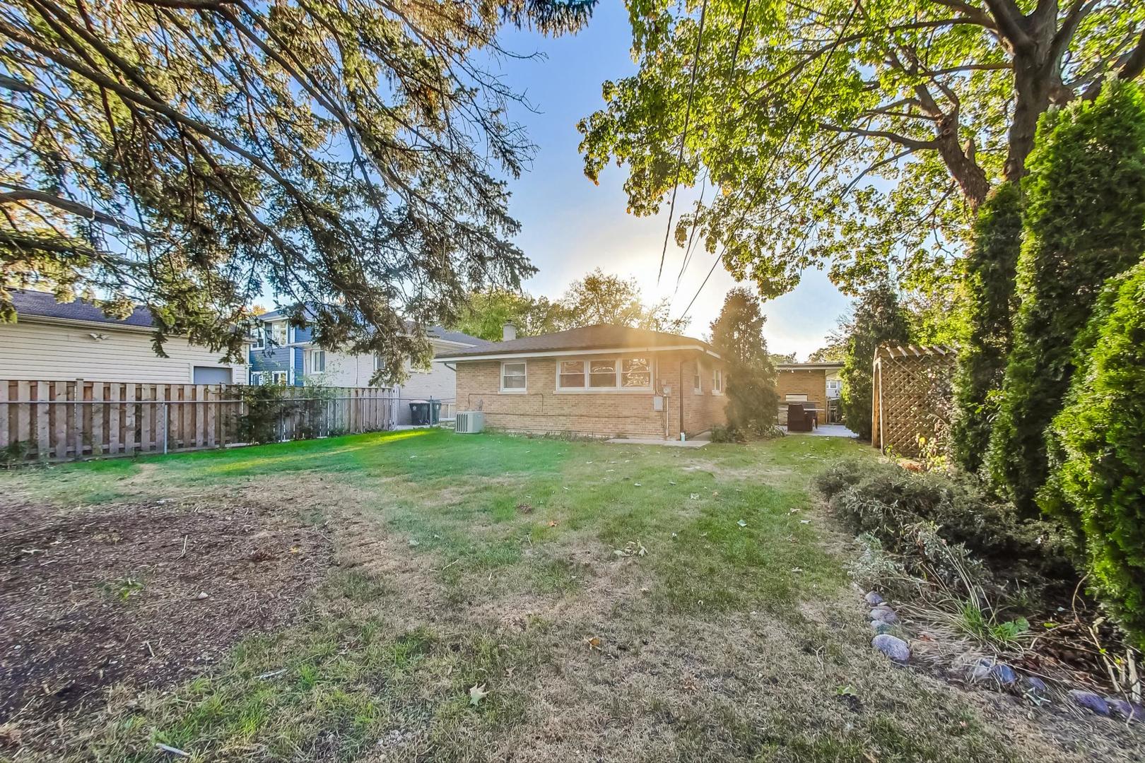 1317 Good Avenue Park Ridge, IL 60068 - Photo 23 of 25 Gallery Image 23