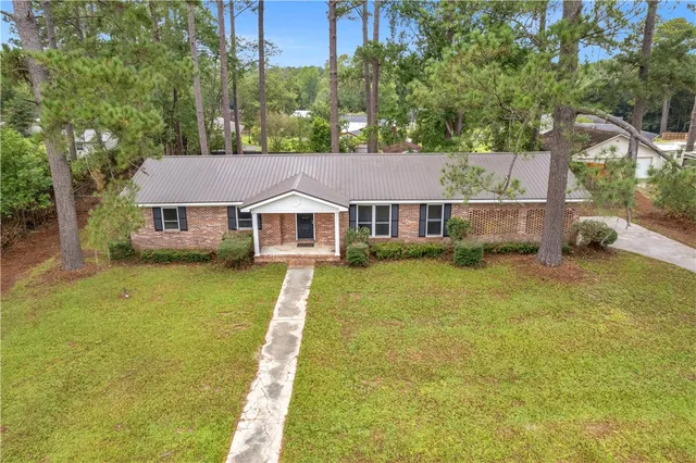 $235,000 | 2117 Tamara Road, Waycross, GA 31503