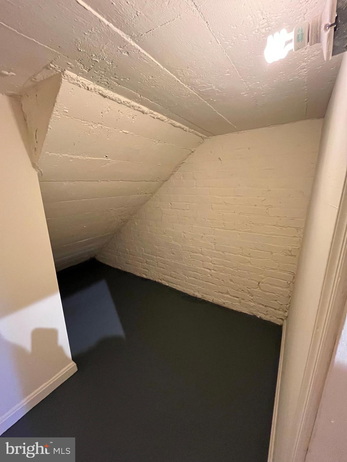 1835 16th Street Northwest, Unit 1 Washington, DC 20009 - Photo 28 of 32 a view of stairs