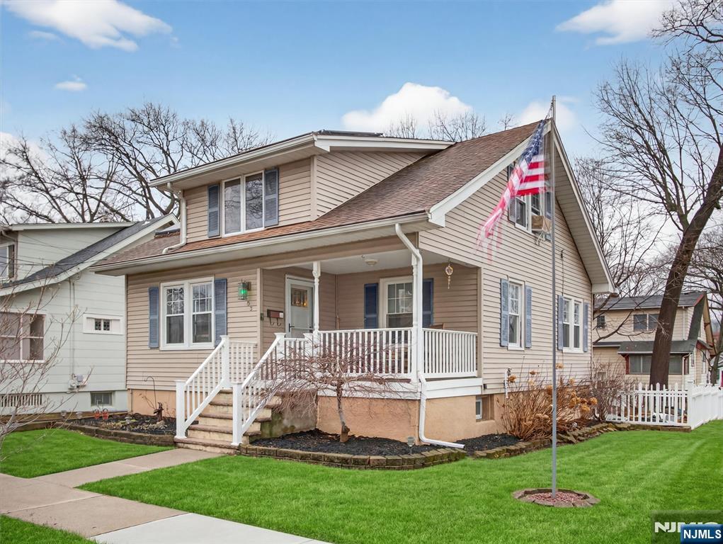 108 9th Avenue Hawthorne, NJ 07506 - Photo 3 of 48