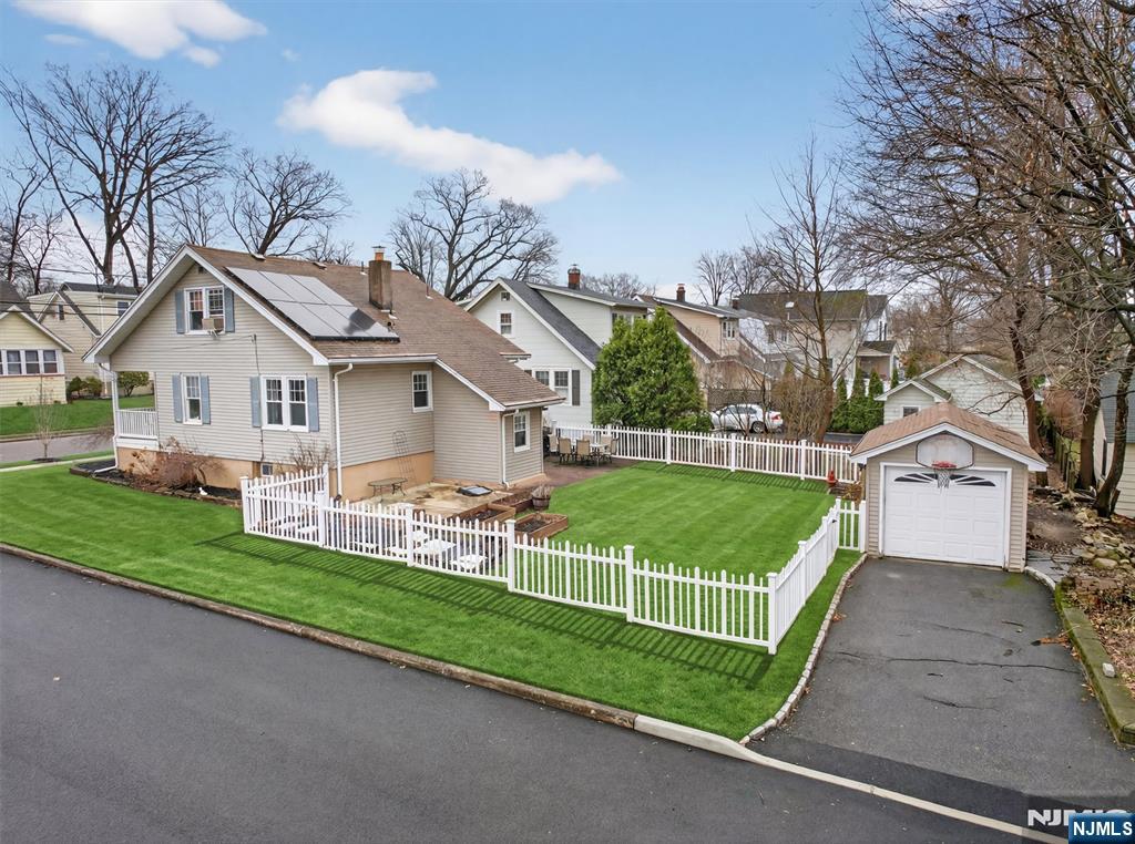 108 9th Avenue Hawthorne, NJ 07506 - Photo 44 of 48