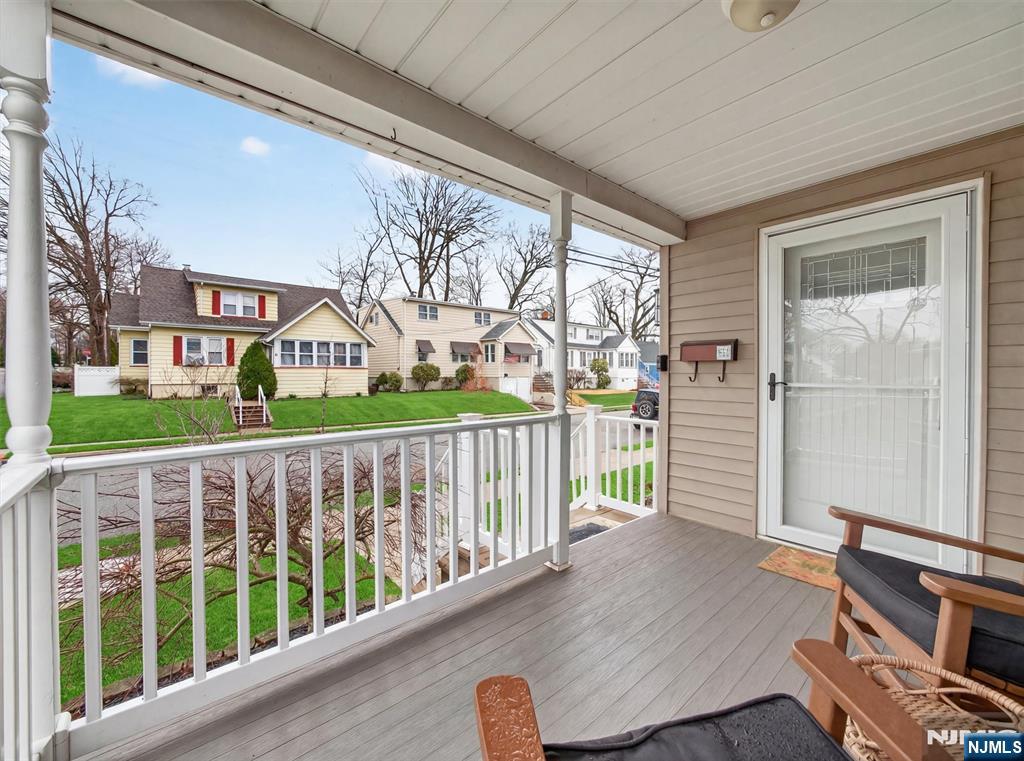 108 9th Avenue Hawthorne, NJ 07506 - Photo 5 of 48