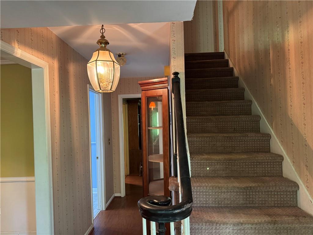 325 Ranchette Road Alpharetta, GA 30004 - Photo 3 of 26