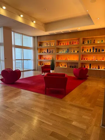 $2,275 | 1551 North Flagler Drive, Unit 1110, West Palm Beach, FL 33401