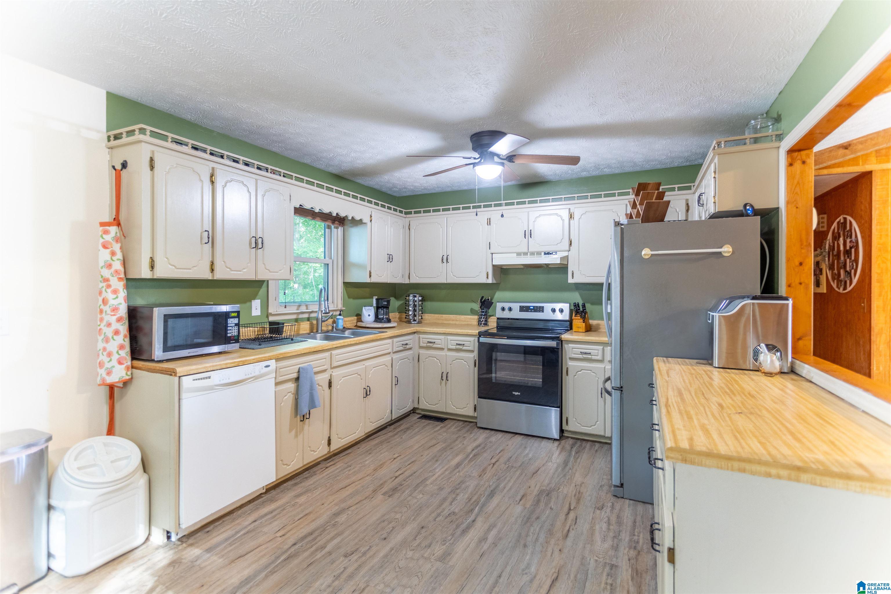 710 Patterson Lake Road Jacksonville, AL 36265 - Photo 14 of 32