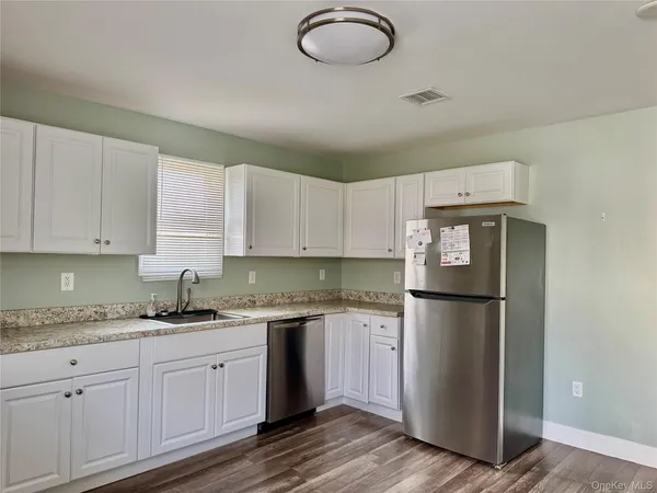 $3,700 | 2 Lafayette Drive, Shirley, NY 11967