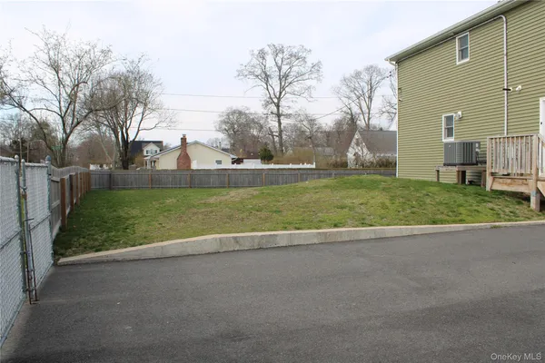 $3,700 | 2 Lafayette Drive, Shirley, NY 11967