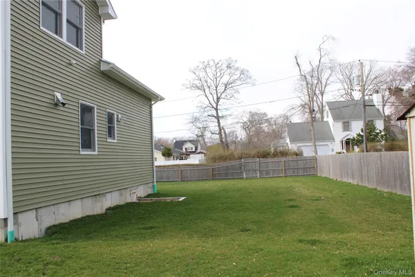 $3,700 | 2 Lafayette Drive, Shirley, NY 11967