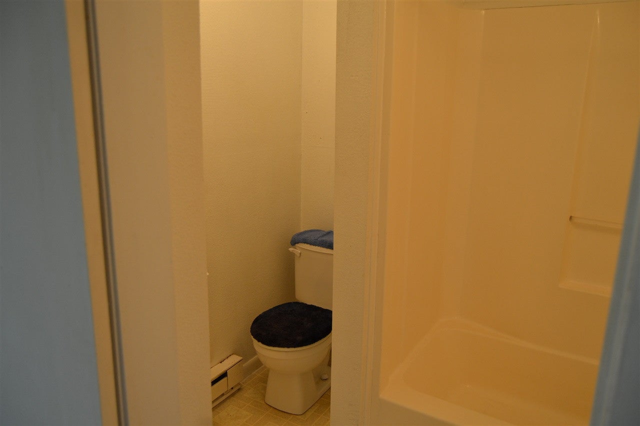 7879 North Roscommon Road Roscommon, MI 48653 - Photo 7 of 13 Gallery Image 7