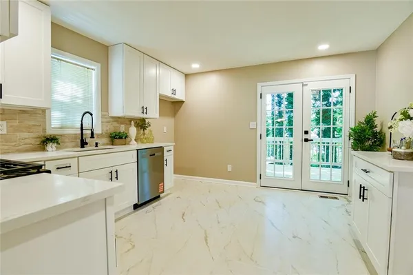 $2,400 | 1116 Havel Drive Southwest, Marietta, GA 30008