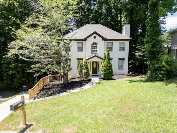 $2,400 | 1116 Havel Drive Southwest, Marietta, GA 30008