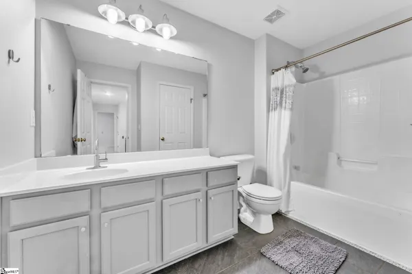 $400,000 | 124 Garfield Lane, Simpsonville, SC 29681