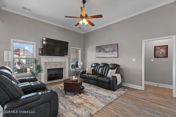 $395,000 | 1948 Ava Drive, Nesbit, MS 38651